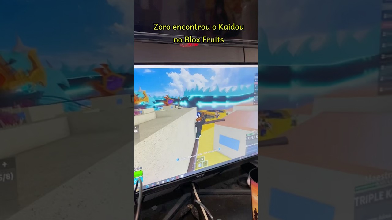 Kaidou e Zoro no Blox Fruits - One Piece Cosplay