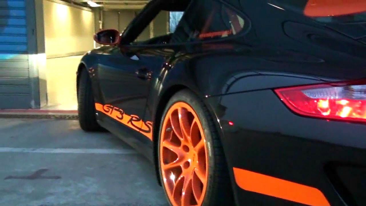 top gun Porsche 997 GT3 RS Exhaust Revving!