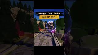 Bringing a minigun to a gorilla fight... Huge mistake. 🦍💀#StarvaultVR #PCVR #MetaQuest