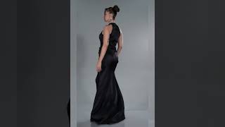 Siyah Halter Yaka Bacak Dekolteli Uzun Saten Abiye ABU4094