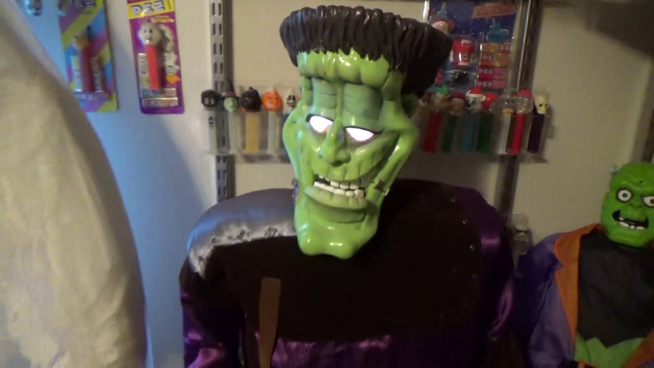 Gemmy Life Size Animated Dancing Monster (Prototype Model)