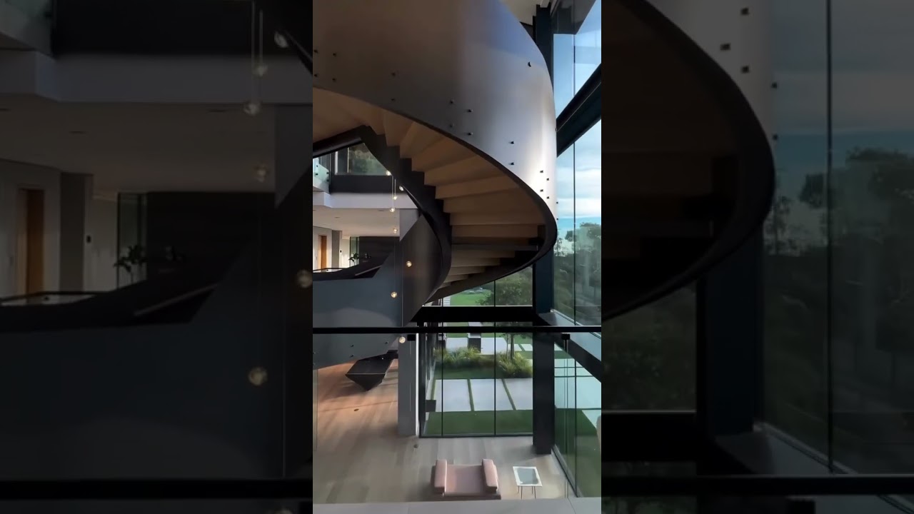 📍Bel Air, CA - Discover a hidden gem in the heart of Bel Air: an exclusive 1.6-acre estate