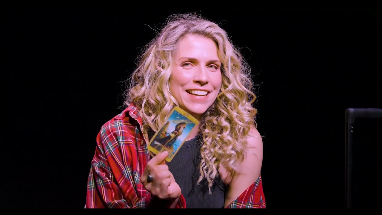 Solo Traveler -- Playfilm™️ by Christine Hauer