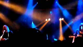 Band Of Skulls - Dull Gold Heart (Live in Paris, September 22nd, 2010).MOV