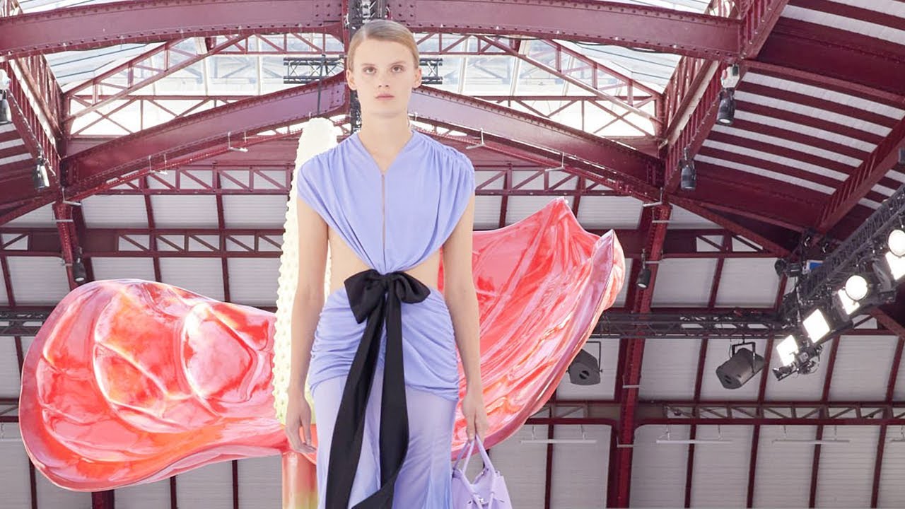 Loewe | Spring Summer 2023 | Full Show - YouTube