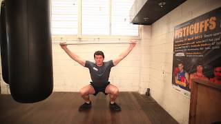 Y Squat w. Dowl GLUTES & THIGHS