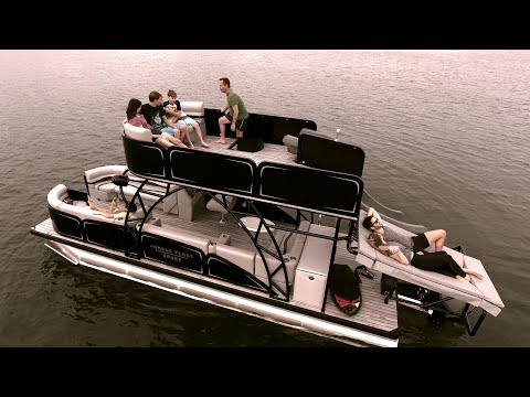The Ultimate Family Boat  Features of 2022 Sport Pontoon 