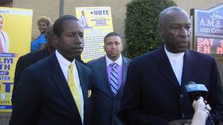 Floyd Flake endorses Senator Smith
