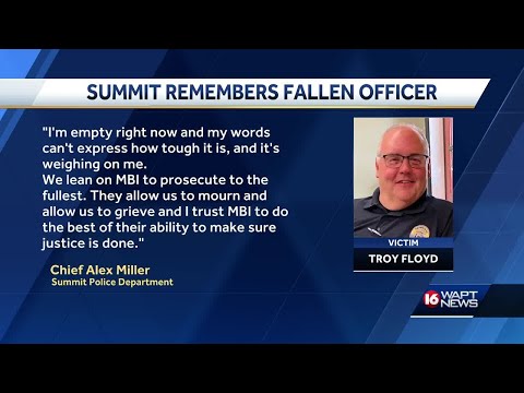 Summit police officer