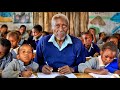 84-year-old grandfather returns to school in order to read letter that he has kept for decades