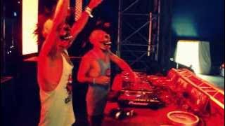 Dandy & Ugo in NatureOne 2013 (Century Circus Stage)