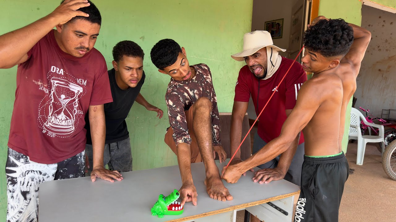 ESCAPE DO JACARÉ E SE LIVRE DA CHICOTADA!DESAFIO EXTREMO 