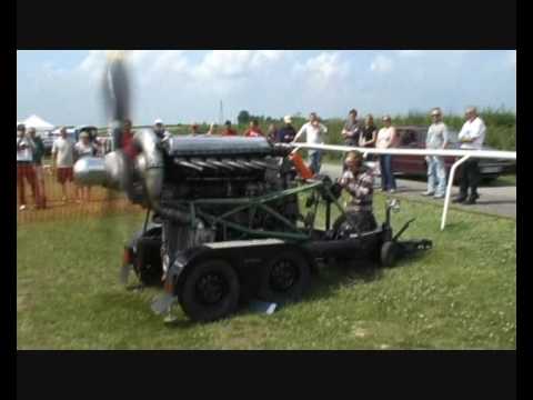 rolls-royce-merlin-static-engine-run