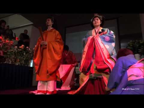 KIMONO DEMONSTRATION at Van Gogh Museum