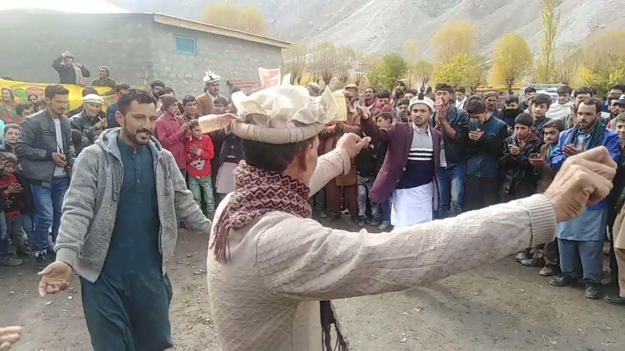 Yasin Traditional Dance 