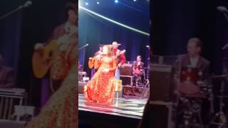 Loretta Lynn performing "Honky Tonk Girl" and "Your Squaw is On the Warpath Tonight"