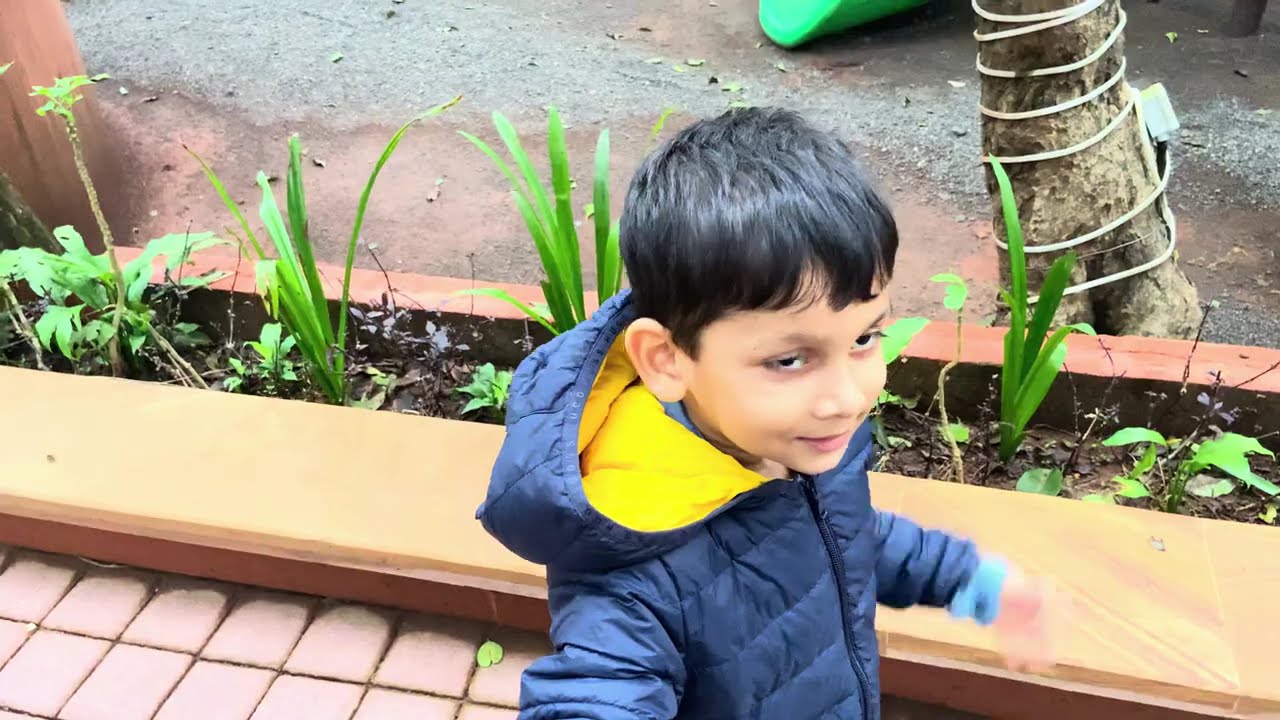 Mahabaleshwar Adventure: Thick Fog, Foggy Boating, Lingmala Waterfalls & Resort Fun!