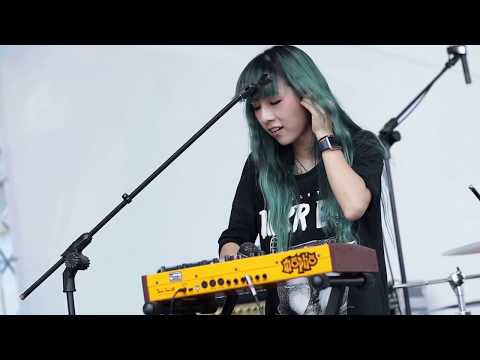 [2018-06-03] 原子邦妮 查查 -「再見了麻瓜」(動紫大盛 主題日) @桃園國際棒球場