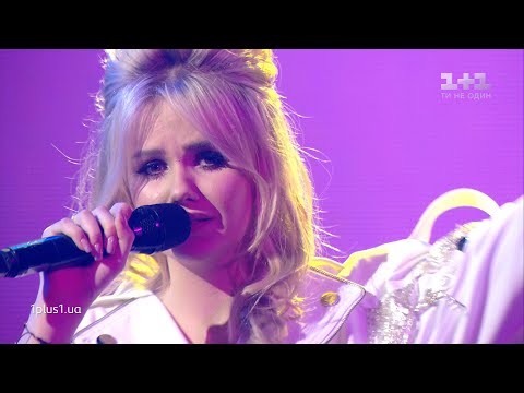 Video: Anastasiya finala yüksəldi