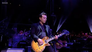 Electric Proms: Shirley Bassey - The Girl From Tiger Bay (Feat. James Dean Bradfield - 24/11/2009