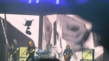 Metallica " Seek And Destroy " Live 10/8/2021 Aftershock Festival Sacramento Ca