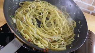 パスタ（パセリのペペロンチーノ）｜フリーランス料理人の部屋さんのレシピ書き起こし