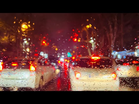 Тбилиси. По набережной в сторону улицы Хетагурова. Дождливый вечер и замедление движения. 22.03.2024