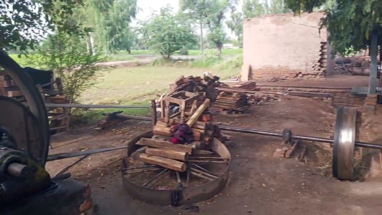Black old engine with help start atta chaky •||• Punjabi old culture 
