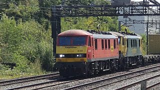 Fantastic trains at: South Kenton, WCML, 11/08/26
