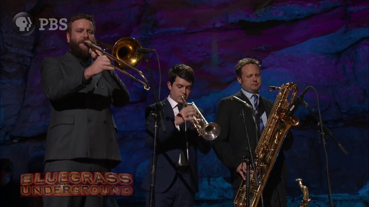 Tonton St Paul and the Broken Bones "Broken Bones and Pocket Change" di YouTube Tonton St Paul and the Broken Bones "Broken Bones and Pocket Change" di YouTube