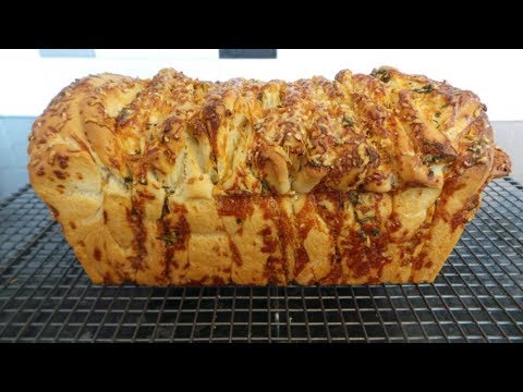 Garlic Herb & Parmesan Tear Apart Bread