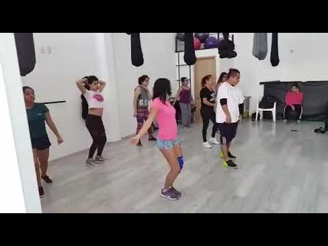 Clase HIP HOP - YouTube