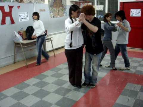 TANGO EN EL COLEGIO JOSÉ MARTI DE USHUAIA . SEPTIEMBRE 2009