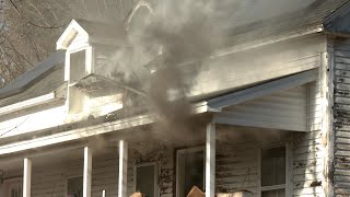 Uxbridge, Ma firefighters make quick knock down at house fire
