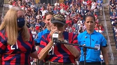 98-year-old World War II played the national anthem on a harmonica