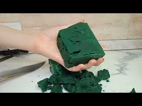 ASMR floral sponge