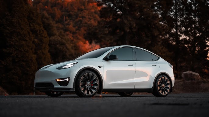 Tesla enthüllt Kompakt-SUV Model Y (Bilder, Video, Daten) 