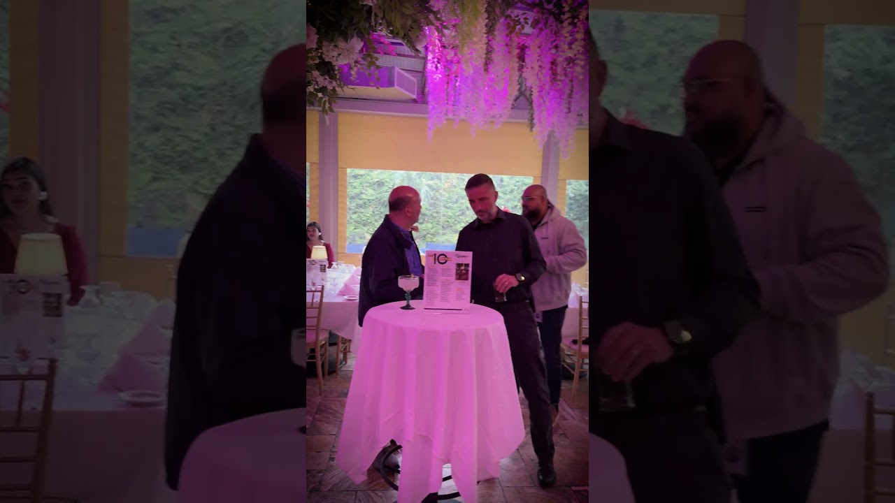 IG Donnelly's Annual 10 Year Club Dinner