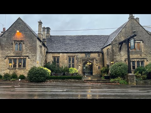 Enchanting Autumn Stroll in Shipton-under-Wychwood: Rainy Day Bliss in the COTSWOLDS, ENGLAND