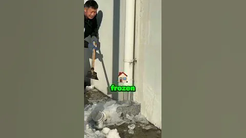 Russian houses problem 😬 #shorts #facts #winter