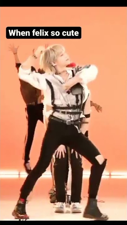our sunshine always being cute❤️🐣😌 #felix #straykids