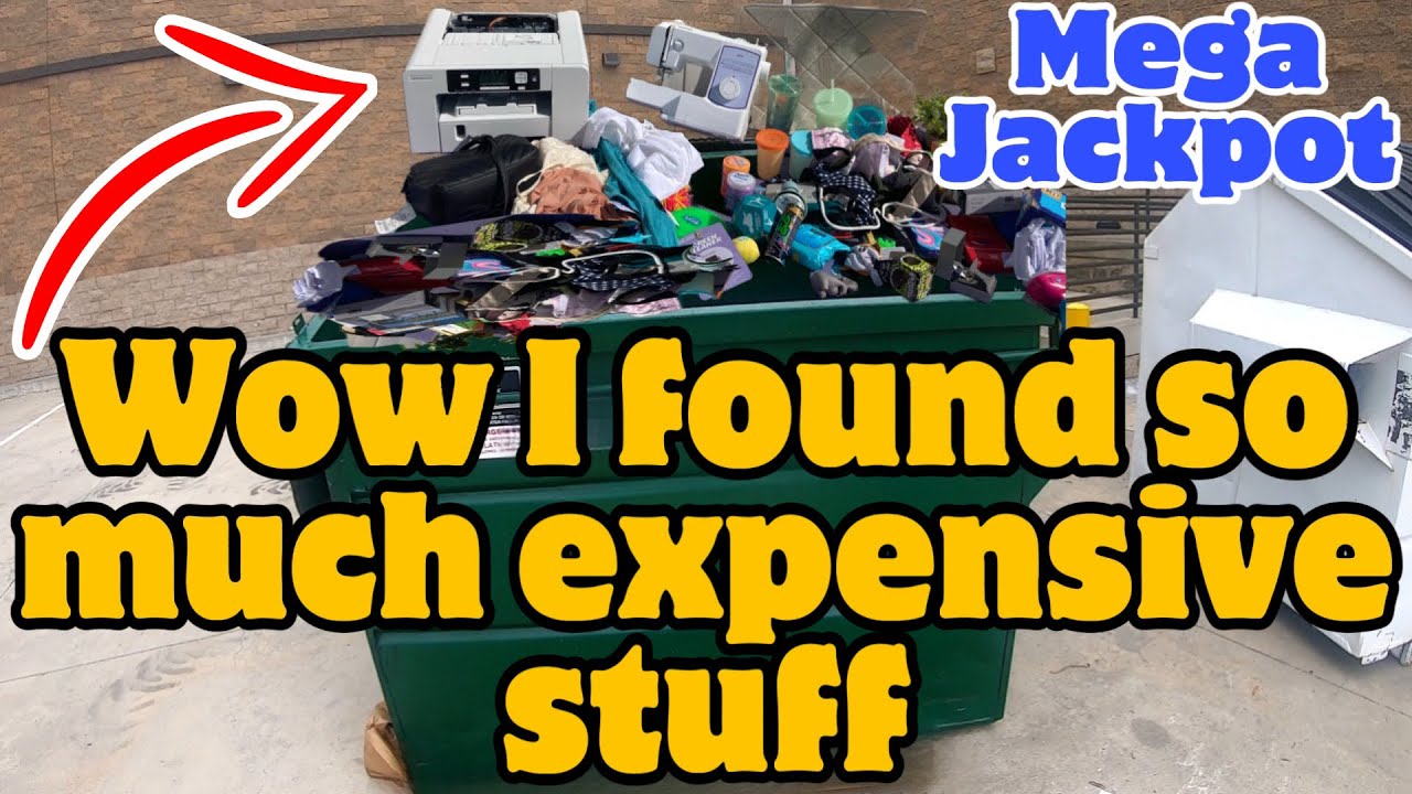 DUMPSTER DIVING - THIS IS HARD TO BELIEVE I FOUND SO MUCH USEFUL & EXPENSIVE STUFF IN THIS DUMPSTER