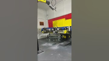Our designed and produced 800KG payload three-axis positioner is equipped with a fanuc welding robot