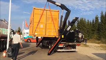 HAMMAR 140 B unloading a 20