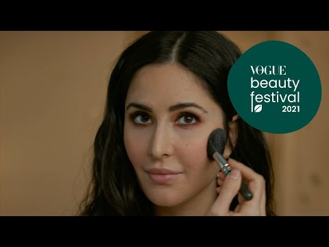 Katrina Kaif's Step-By-Step Tutorial For Her Favourite Makeup Look | Vogue Beauty Festival 2021