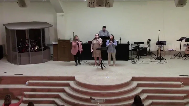 Word of Faith Church Sunday Night 9/25/22 Sis. Pat...