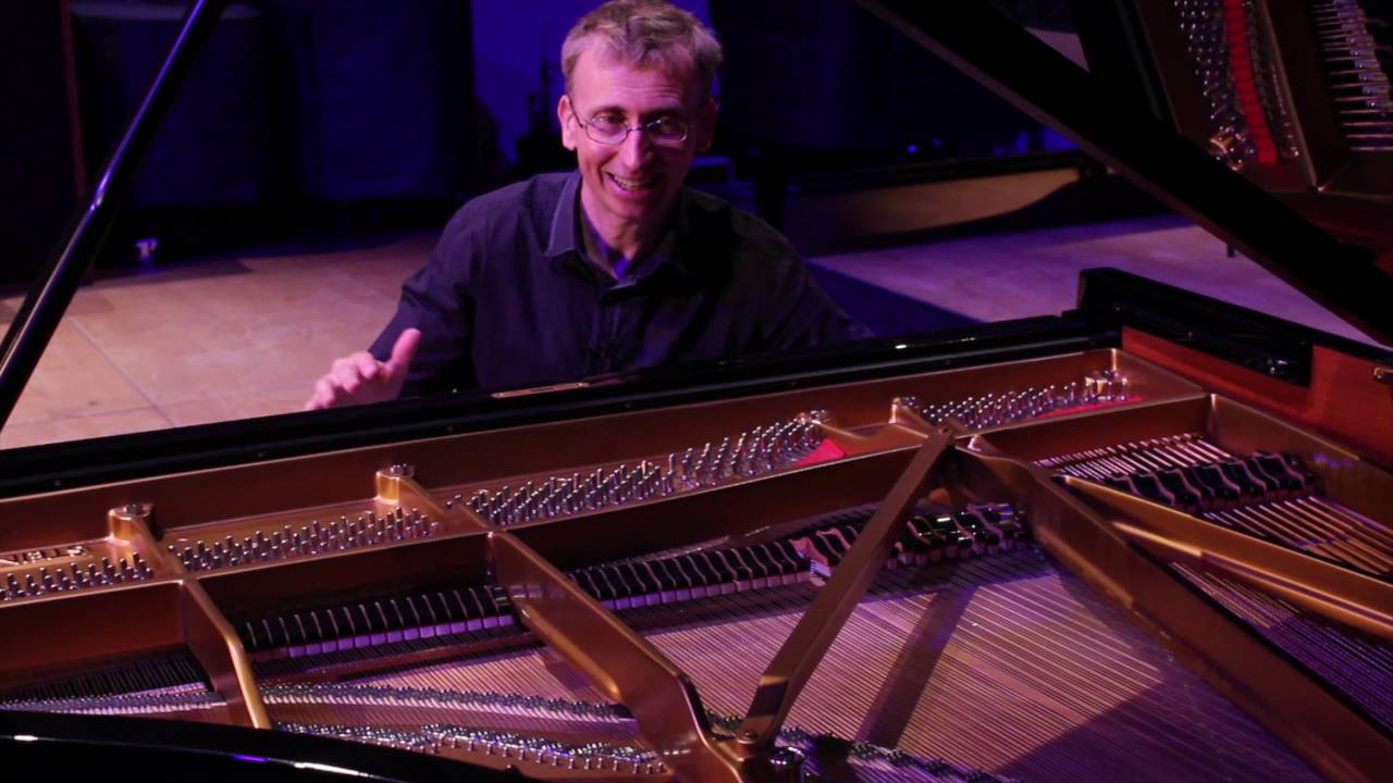 Professor Kenneth Hamilton - Technical demonstration of Ronald Stevenson's techniques