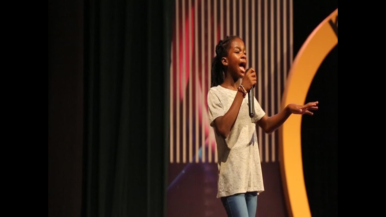Ashley Chuks Perform Kuami Eugene Ohemaa Hits Live At Kerev 19 - YouTube