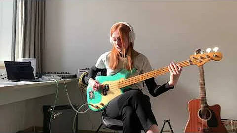 Arctic Monkeys - Why'd You Only Call Me When You're High - bass cover