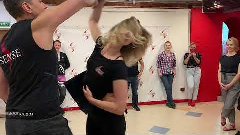 Zouk Demo, Open class Nataly & Ewgeny 10/08/2020 Зук демо, Наталья и Евгений #sensedancestudio